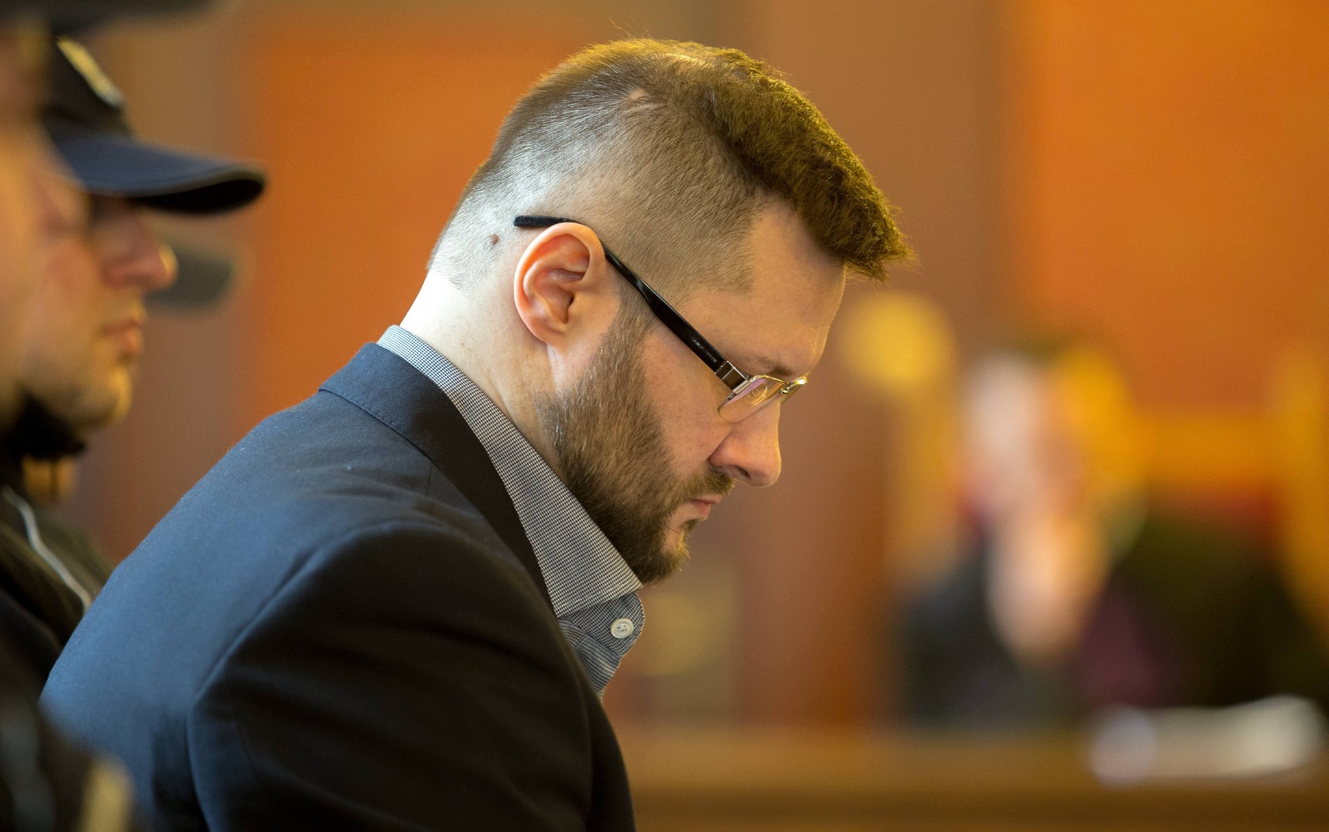 Ryszard Bogucki na sali sądowej