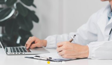 Ginekolog z Katowic usłyszał blisko sto zarzutów. Sfałszowane recepty na leki dla ciężarnych