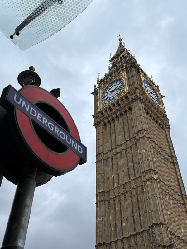 Big Ben i londyńskie metro