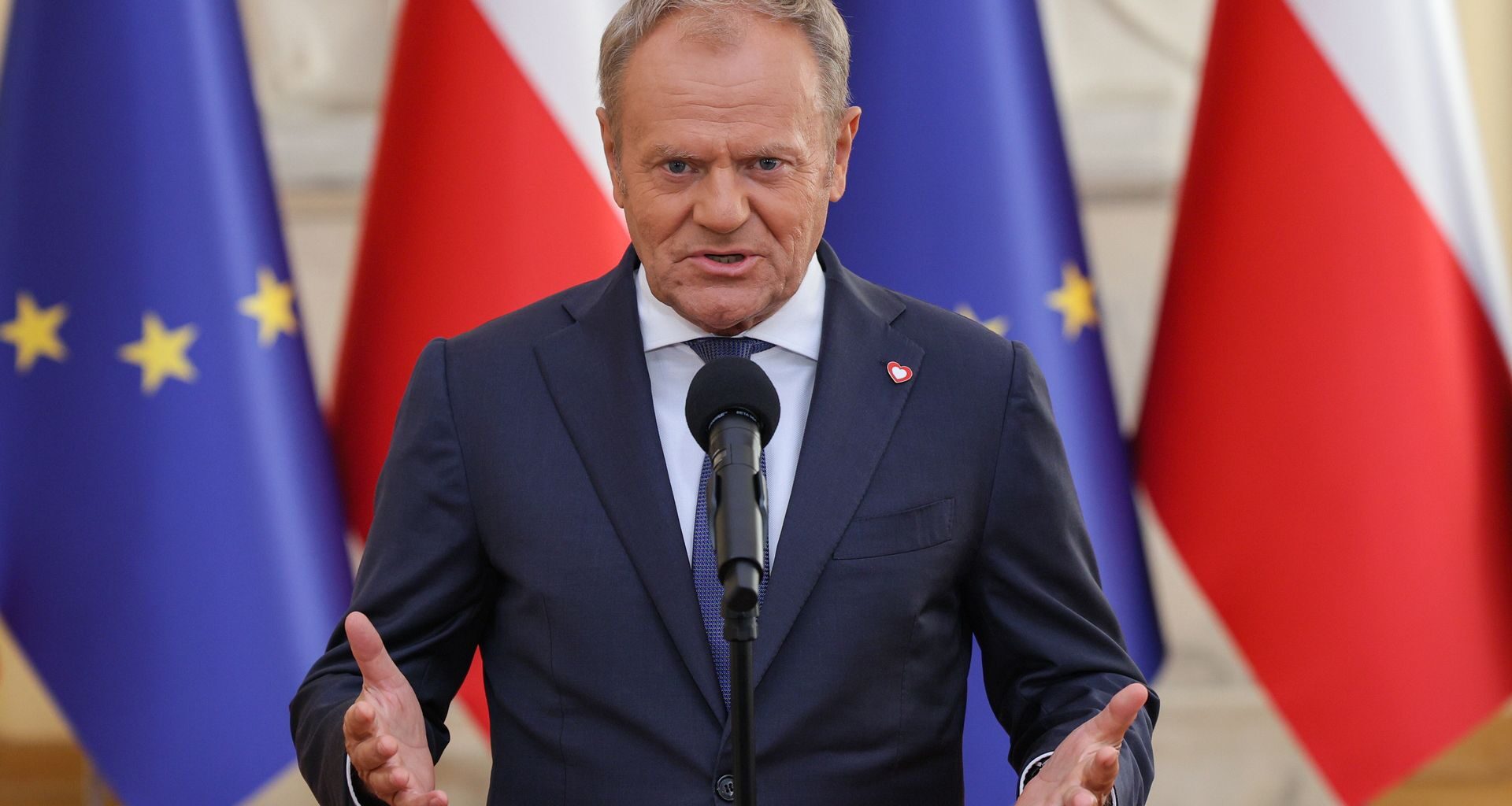 Były wiceminister finansów w rządzie PO-PSL oskarżony. Sprawa dotyczy luki VAT