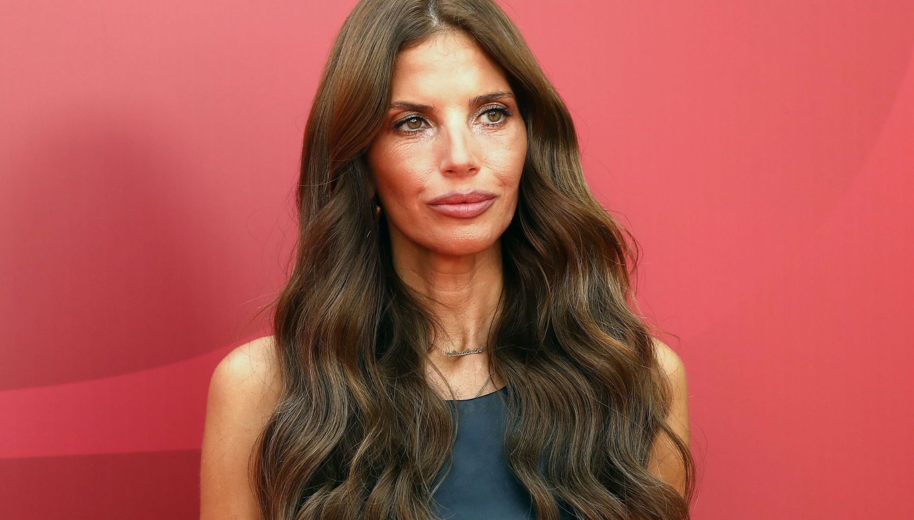 "Obrasta w dewocję". Nie krył zdziwienia, co się z nią dzieje