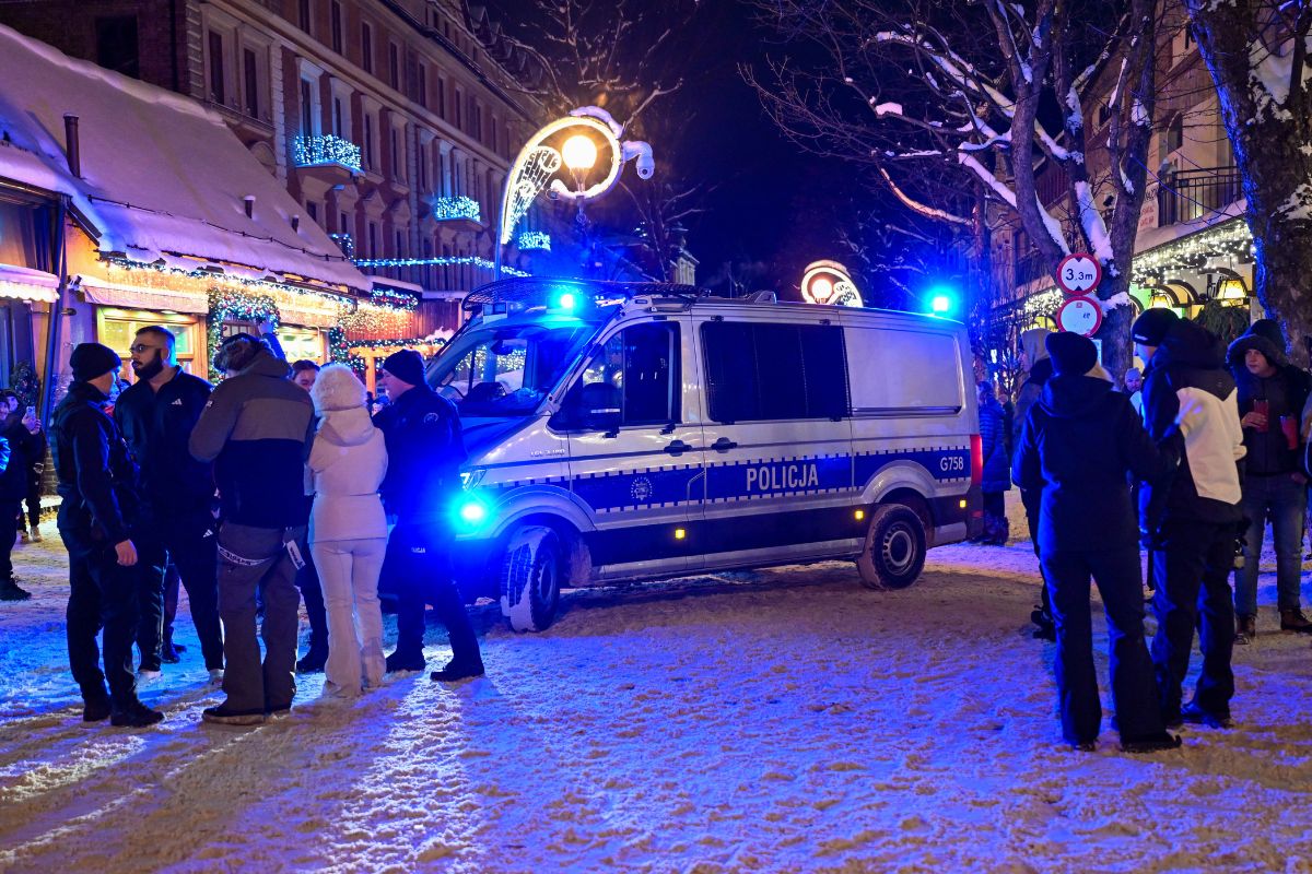 "Uprowadzenie". Ojciec grzmi. Kontrolerzy zatrzymali chorą nastolatkę