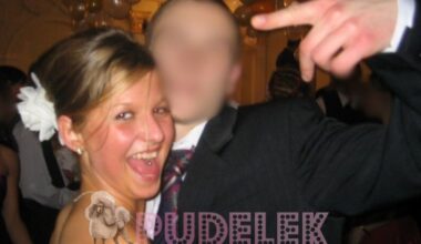 Anna Lewandowska na zdjęciach z liceum. Tak wyglądała na studniówce