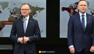 Rzecznik Karola Nawrockiego krytykuje KO i Lewicę. "Stchórzyli" [RELACJA NA ŻYWO]