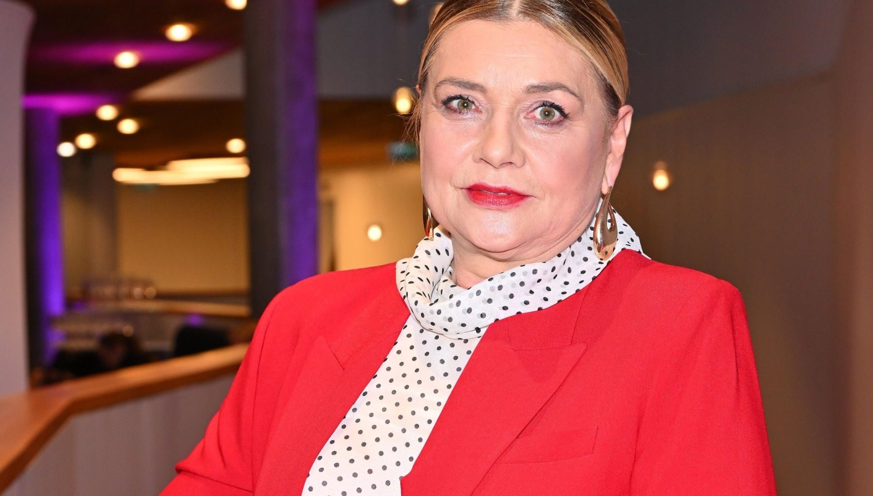 Przekrój na pół i potrzyj podeszwy. Już się nie poślizgniesz