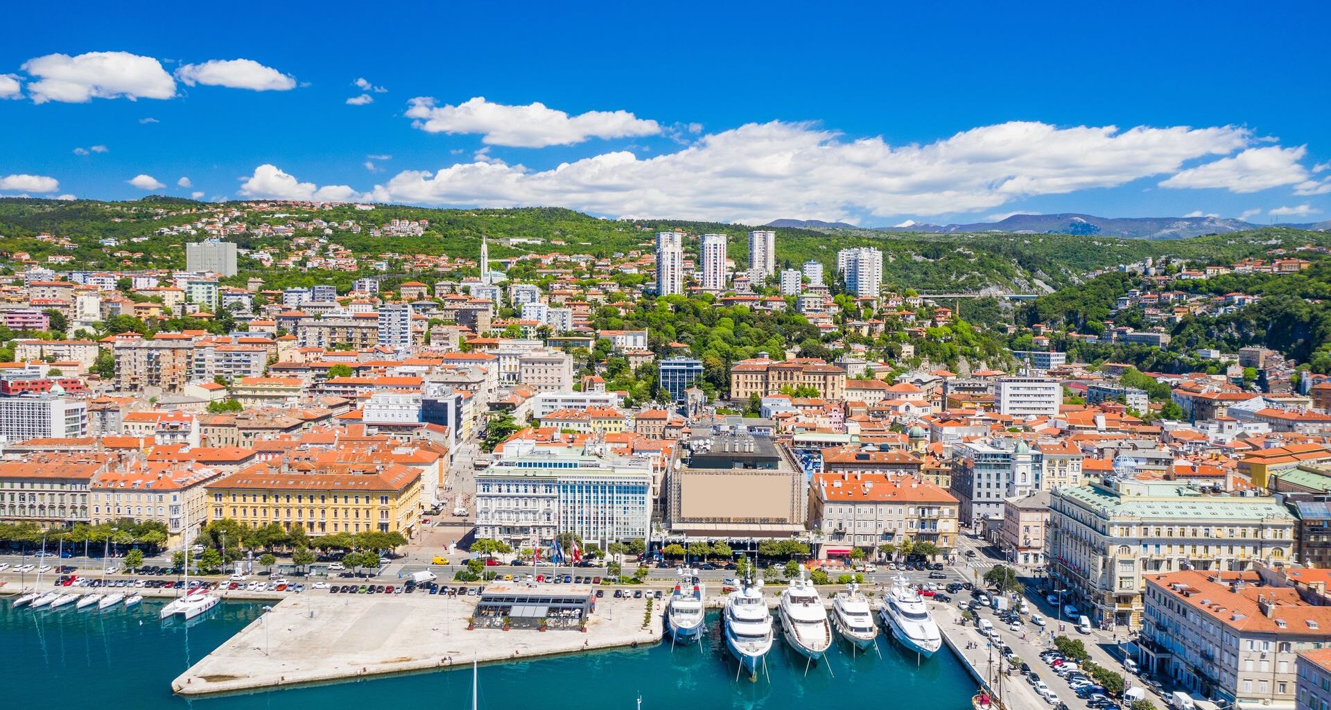 Wakacyjny ulubieniec Polaków likwiduje 10 tys. miejsc noclegowych. Ceny wzrosną?