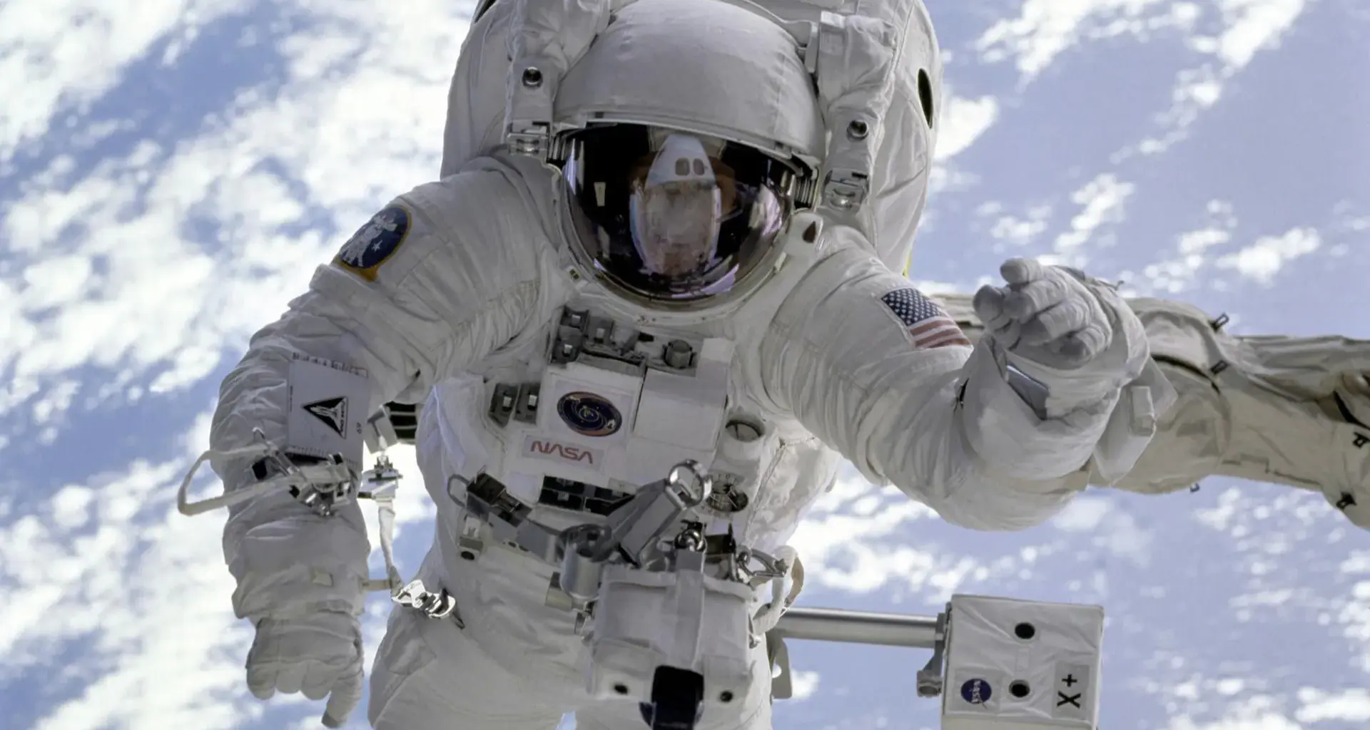 GRU Space wybuduje hotel na Księżycu. Już można rezerwować pokoje