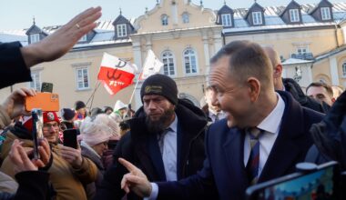 "Ważny sygnał". Pierwsi żołnierze wylądowali na Grenlandii