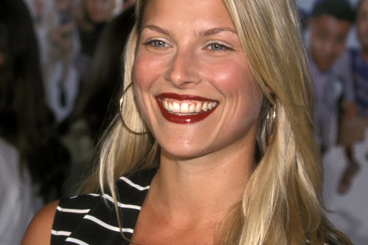 Poznali się na planie "Titanica". Dla niej James Cameron zostawił żonę