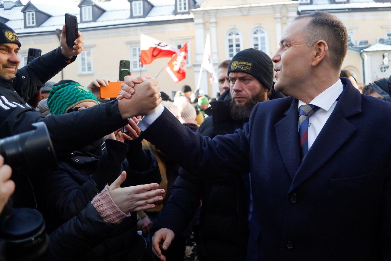 Częstochowa: Prezydent Nawrocki z kibicami na Jasnej Górze. "Nikt nie powstrzyma polskich serc"