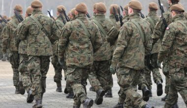 Trwa rekrutacja chętnych na szkolenia wojskowe. Armia obiecuje benefity