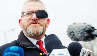 Tylu Polaków chce partii Brauna w Sejmie. Na "nie" blisko połowa badanych