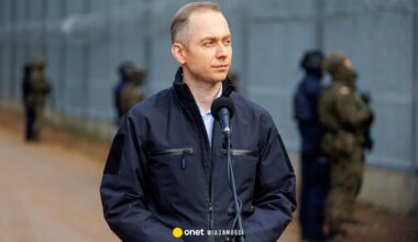 Cezary Tomczyk ujawnia szczegóły "ustawy przedwojennej". "Jeden telefon"