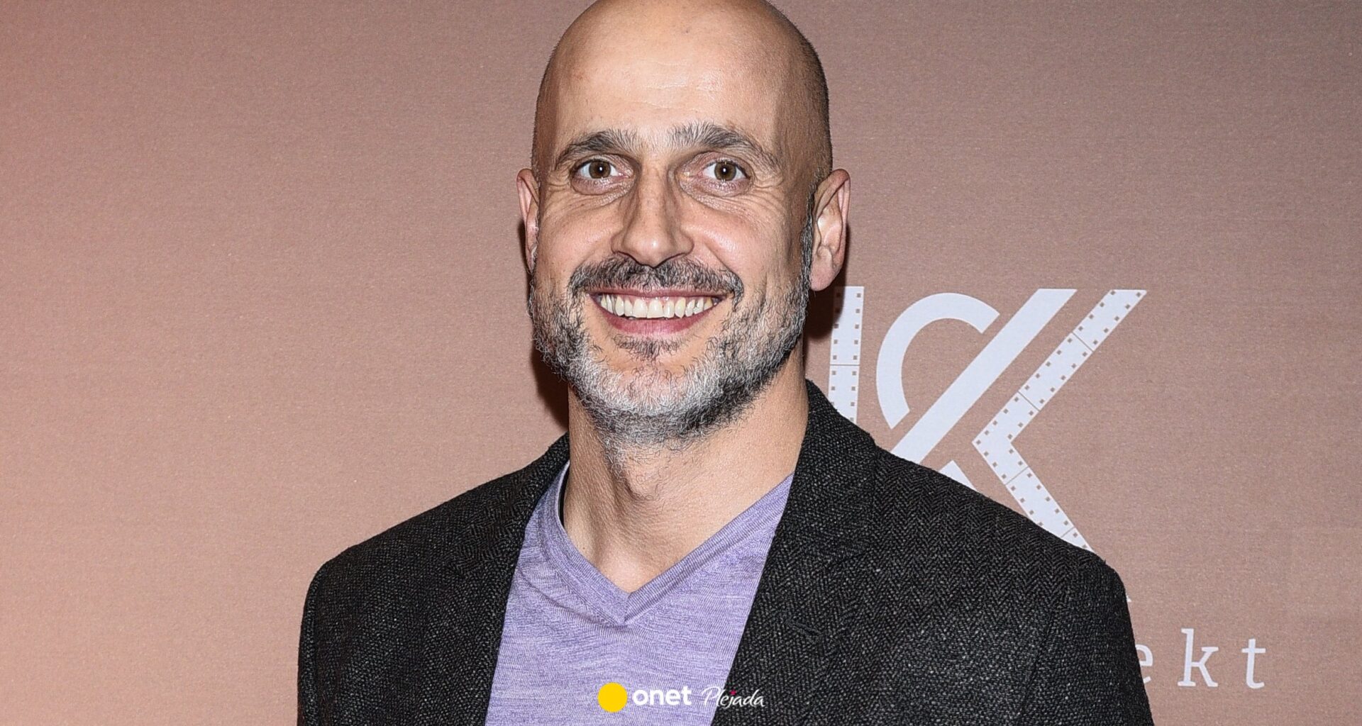 Robert Koszucki jest ponad 20 lat po ślubie. Mało kto wie, że przyjął nazwisko żony