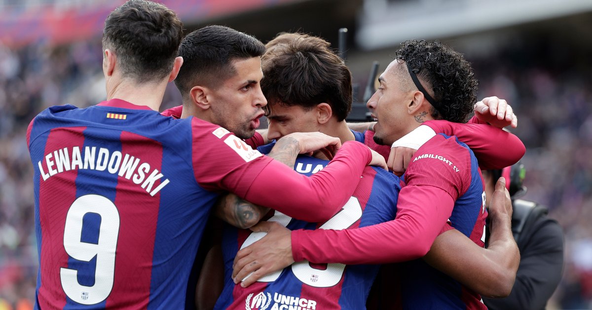 Tego jeszcze nie grali! Złożyli sensacyjną ofertę za Roberta Lewandowskiego