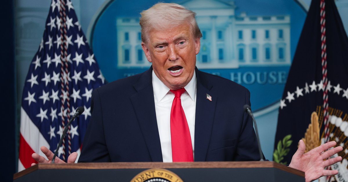 Prezydent USA Donald Trump podczas konferencji prasowej w Białym Domu, 20 stycznia 2026 r.