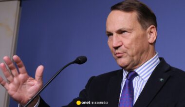 Mocne przemówienie Radosława Sikorskiego w Davos. "Putin nie jest człowiekiem pokoju" [RELACJA NA ŻYWO]