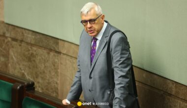 Roman Giertych chwali Karola Nawrockiego. "Doceniam jednak tę decyzję"