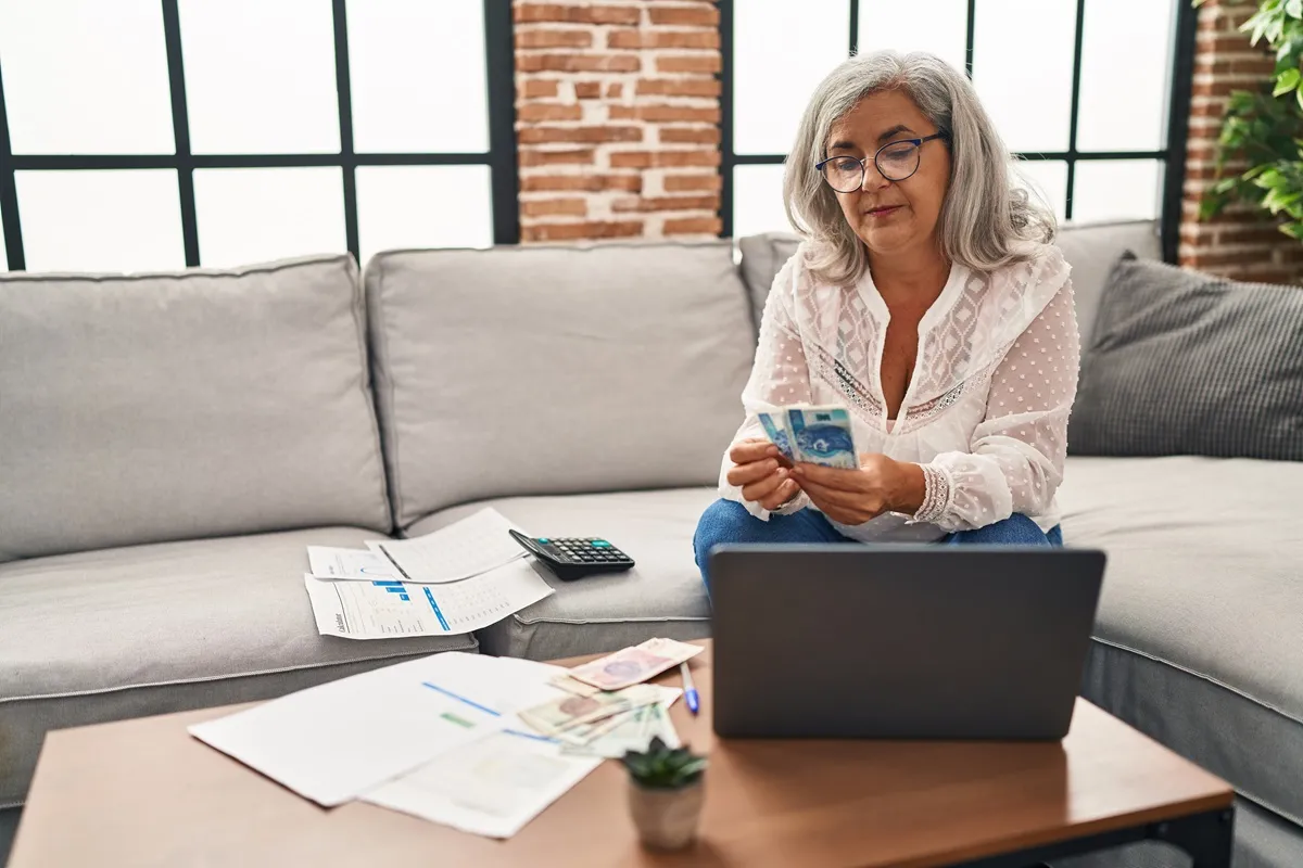 Pracownicy 50+ nie przejdą na emeryturę w wieku emerytalnym: nie stać nas na taki luksus