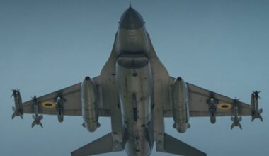 Ukraiński myśliwiec F-16.