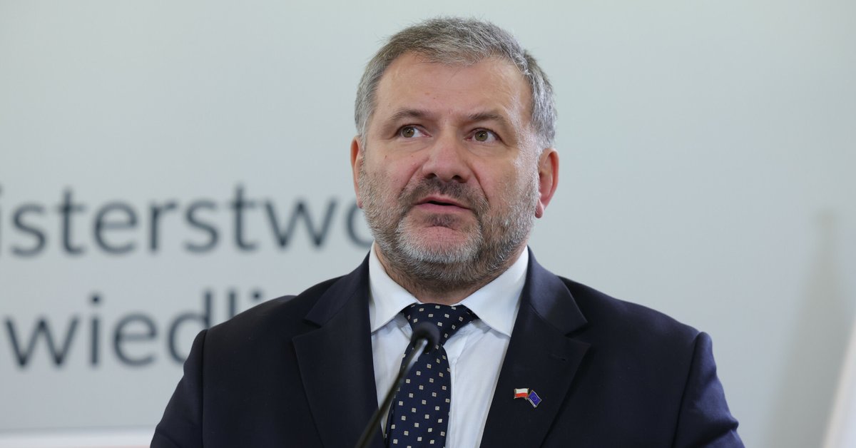 Waldemar Żurek przyłapany na wykroczeniu drogowym? Mamy stanowisko ministra - Onet