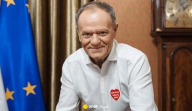 Aukcja Donalda Tuska na WOŚP rozbiła bank. Przekroczyła już ponad 100 tys. zł