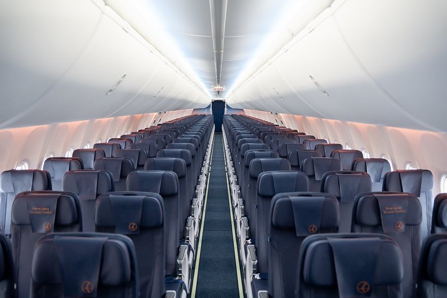 PLL LOT zaprezentowały nową kabinę B737 MAX 8