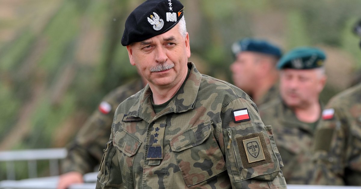 Oficer z największą wiedzą o NATO odchodzi do cywila. Nowe ustalenia Onetu