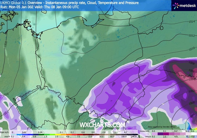 W połowie tygodnia na południowym wschodzie może mocniej sypnąć śniegiem