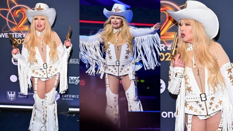 80-letnia Maryla "kowbojka" Rodowicz odsłania nogi na Sylwestrze TVP