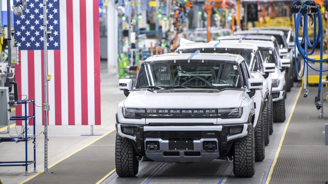 Elon Musk ma powody do zmartwień. Już przegrywa z Chińczykami