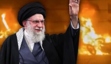 Kaczyński za pracownikami i reformą PIP. Prezes odcina się od Czarnka