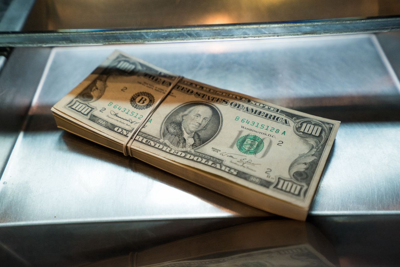 Ile kosztuje dolar? Kurs dolara do złotego PLN/USD 29.01.2026