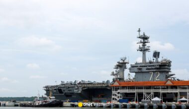 Lotniskowiec USA już na Bliskim Wschodzie. Izrael przygotowuje się na możliwy konflikt