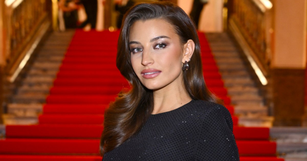 Co za stylizacja! Julia Wieniawa zachwyciła na Gali Mistrzów Sportu - Przegląd Sportowy Onet