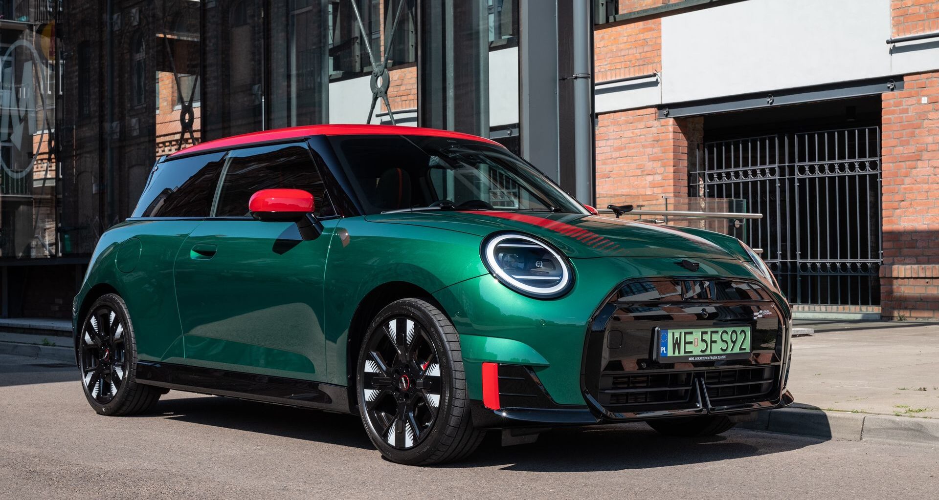 Test: Audi A5 Avant e-hybrid. 100 km ciszy