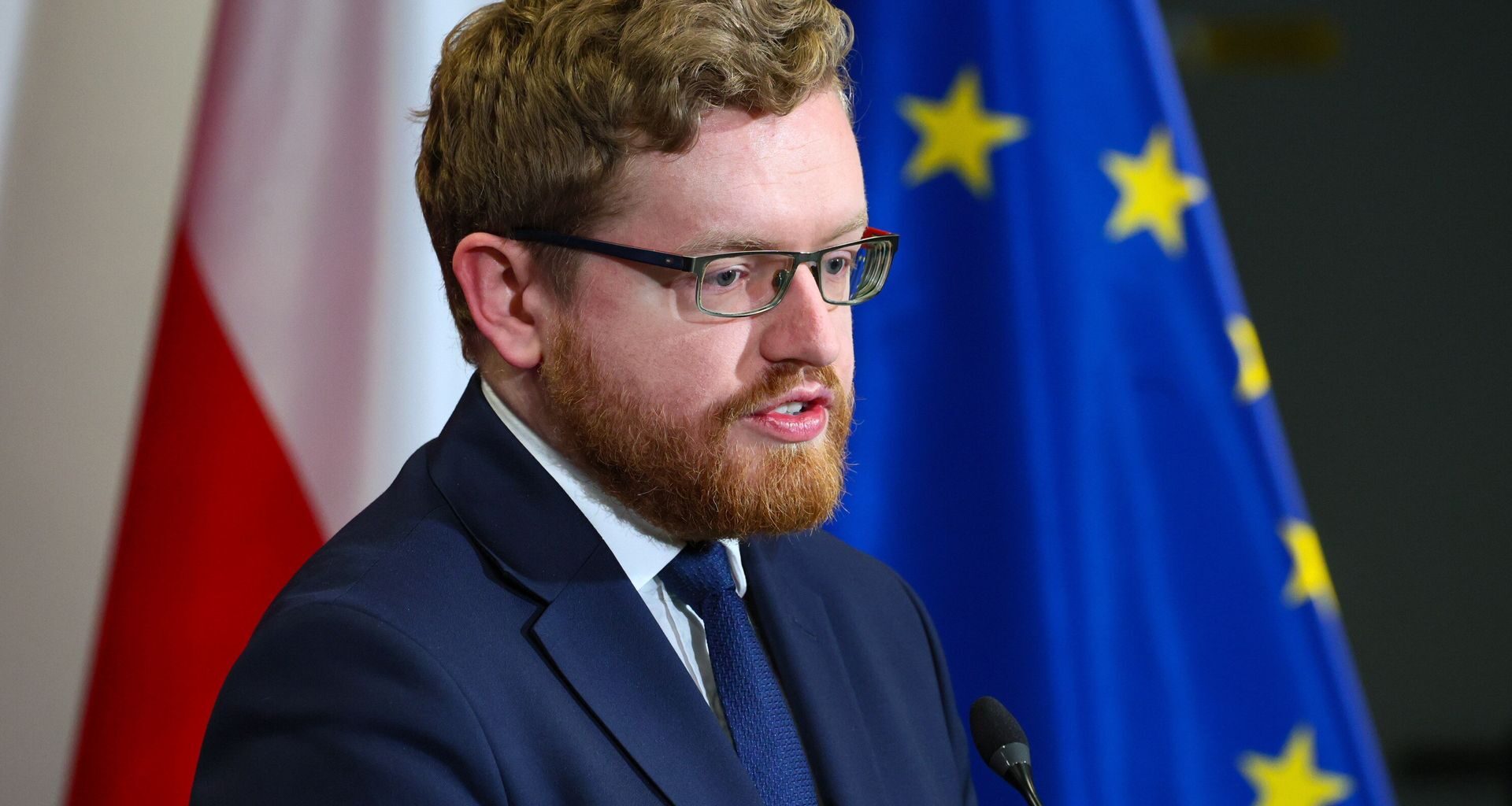 Ile kosztuje dolar? Kurs dolara do złotego PLN/USD 15.01.2026