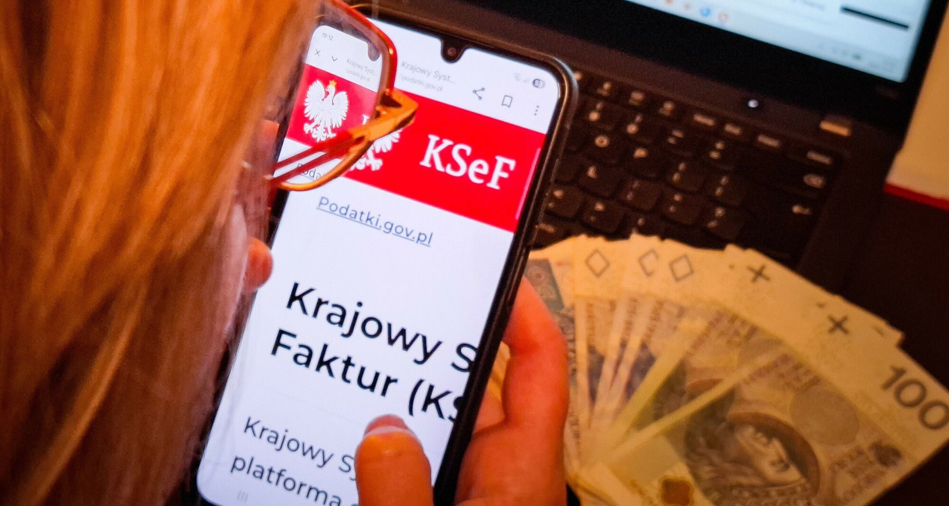 Inwestorzy uciekają od bitcoina. Złoto wygrywa