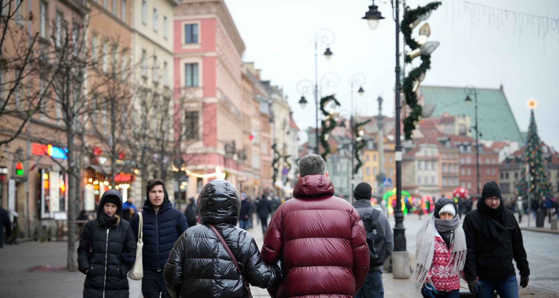 Nowy bilans "akcji zima". GDDKiA podała, ile ton soli wysypano na drogi