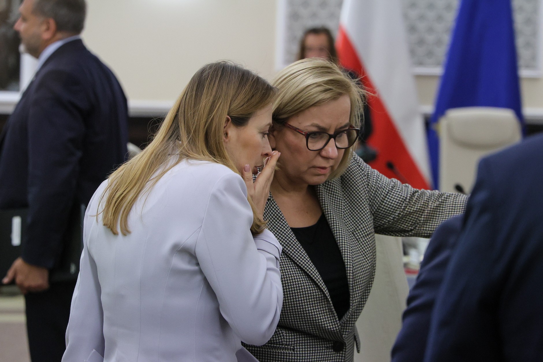 Minister funduszy i polityki społecznej Katarzyna Pełczyńska-Nałęcz i minister klimatu i środowiska Paulina Hennig-Kloska