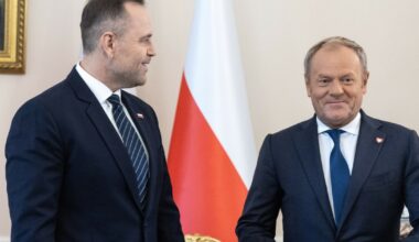 Donald Tusk i Karol Nawrocki pod lupą Polaków. Zaskakujące wyniki sondażu