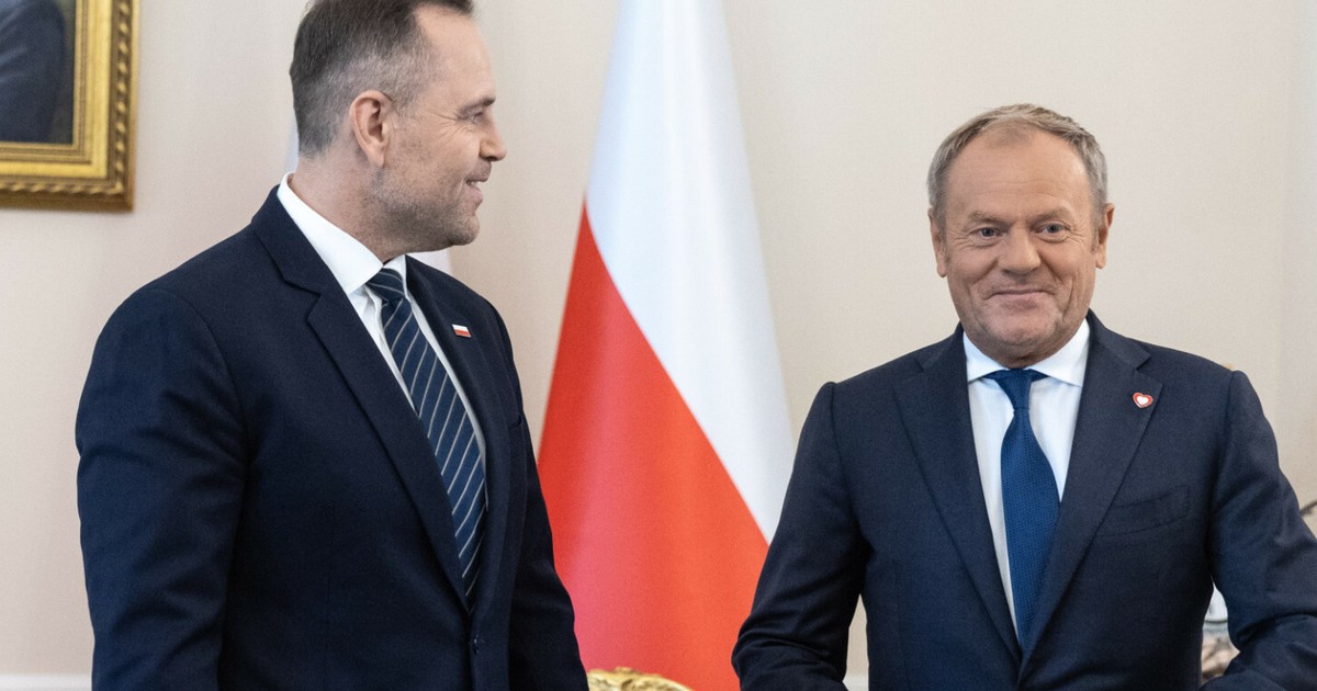 Donald Tusk i Karol Nawrocki pod lupą Polaków. Zaskakujące wyniki sondażu