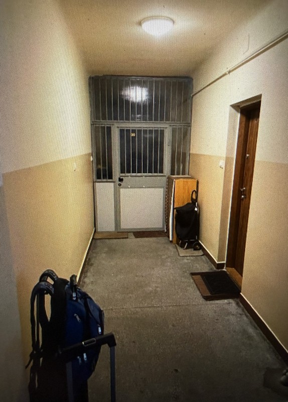 Siedziba spółki Stopro mieściła się w mieszkaniu przy ul. Podskarbińskiej w Warszawie  