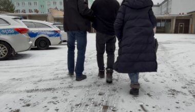 Augustów. Ojciec wbił nóż w plecy 6-letniej córki. Dziecko trafiło do szpitala - Polska