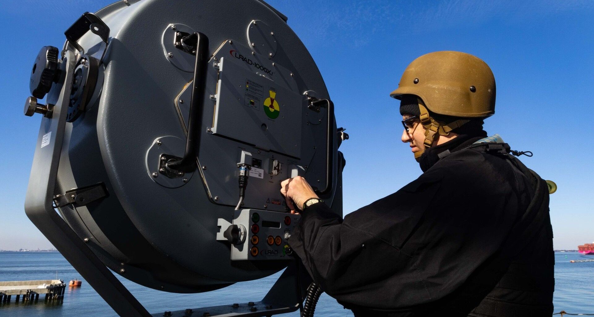 USA użyły tajnej broni? „Głośny i przenikliwy” pokaz siły