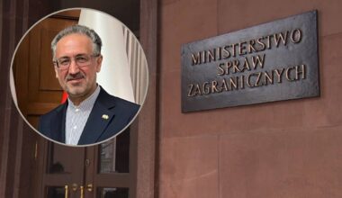 Portret ambasadora Iranu Eisy Kameli.