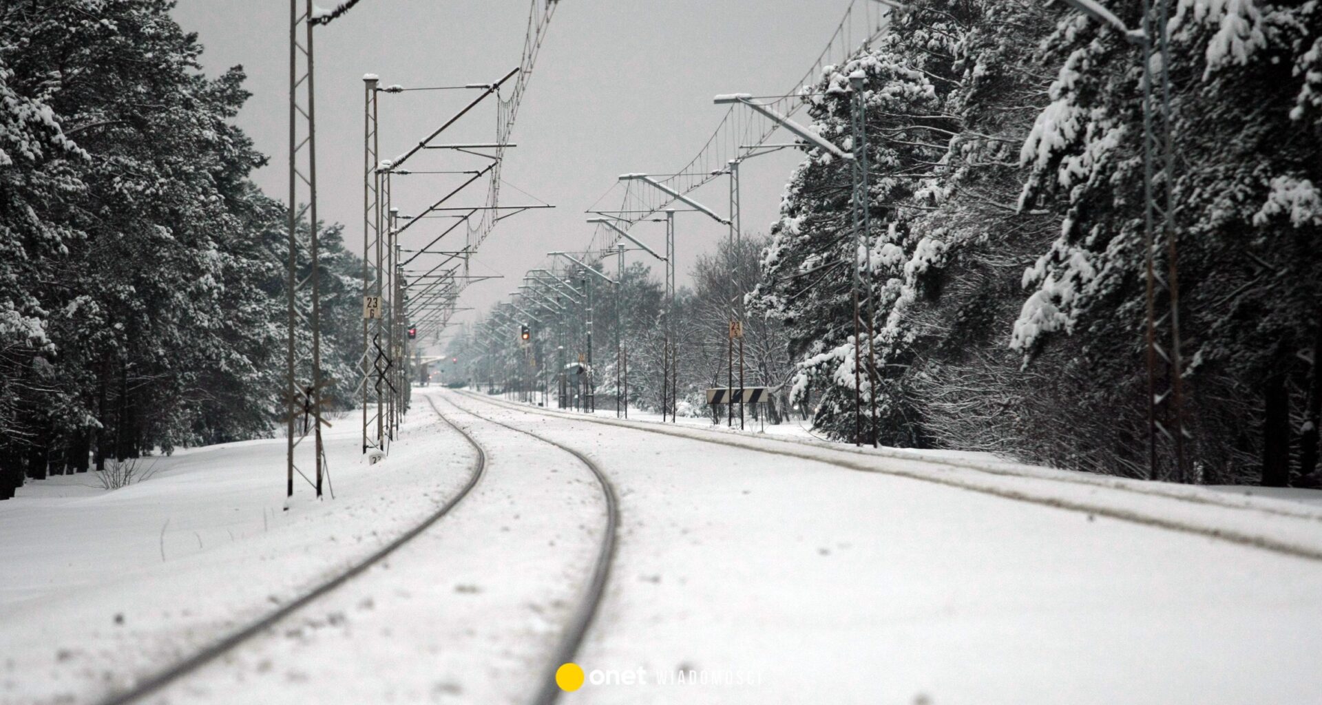 Pogoda wpływa na ruch na kolei. PKP wydało alert dla maszynistów