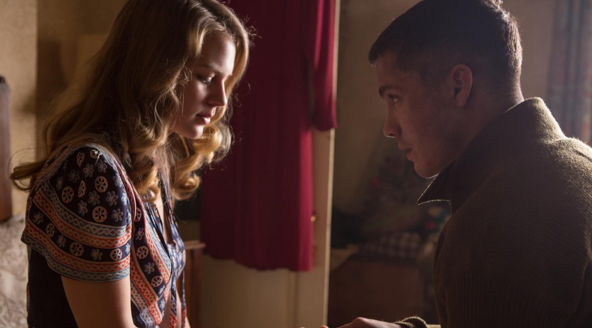 Dziś wieczorem Polacy zasiądą przed telewizorami. To jeden z najlepszych filmów wojennych! :: RMF FM