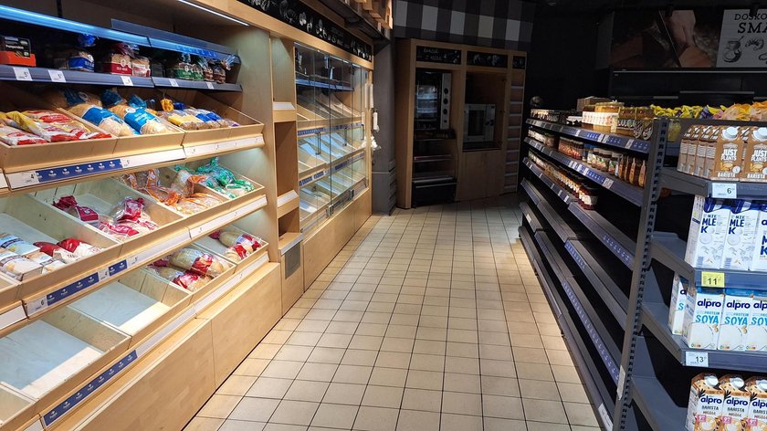 Tak sklep wyglądał, gdy mieścił się w nim Carrefour.