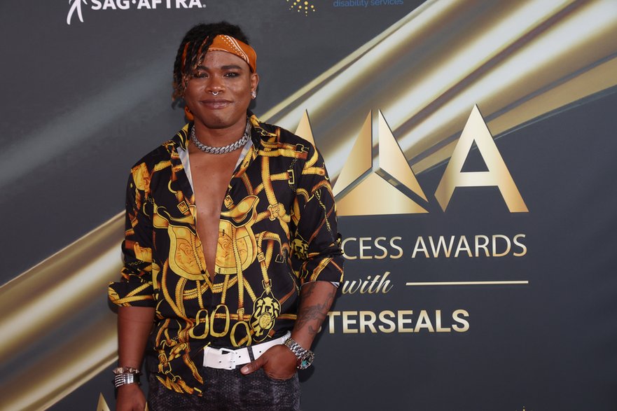 Brian King Joseph pozywa Willa Smitha 